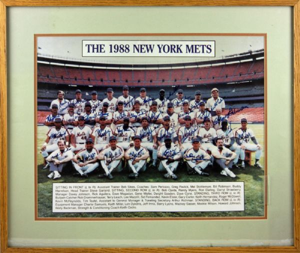 1988 NY Mets Signed & Framed 16" x 20" Team Photo w/32 Signatures