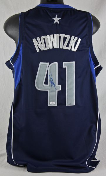 Dirk Nowitzki Signed Dallas Mavericks Pro Model Jersey (JSA)