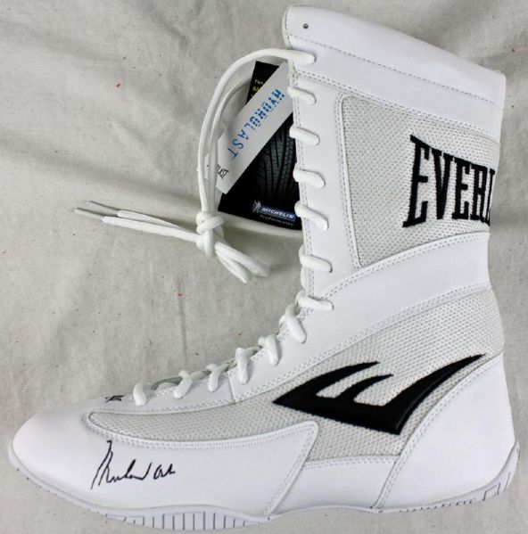 Muhammad Ali Signed Everlast Pro Model Boxing Shoe (PSA/DNA & Ali COAs)