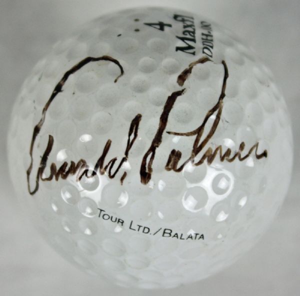 Arnold Palmer Desirable Signed Pro Model Golf Ball (Green Jacket)