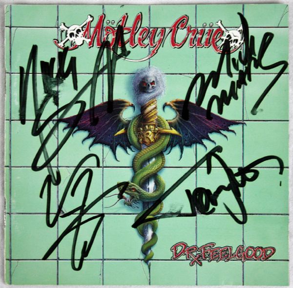 Motley Crue Group Signed CD - "Dr. Feelgood" (Epperson/REAL)
