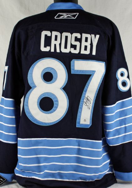 Sidney Crosby Signed 2011 Winter Classic Pro Model Jersey