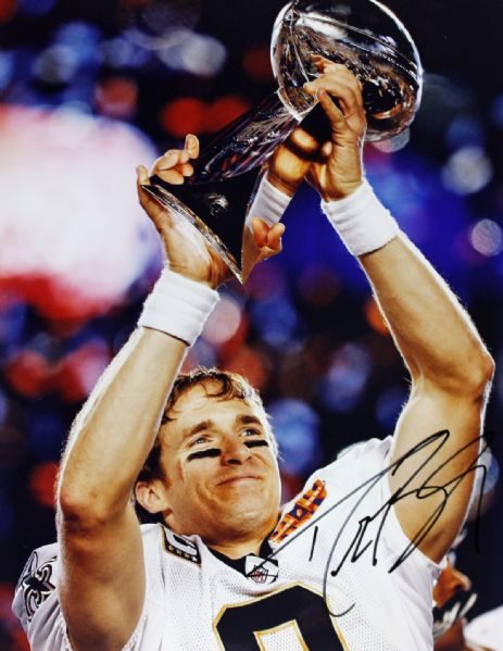 Drew Brees Signed 11" x 14" Color Photo w/Lombardi Trophy