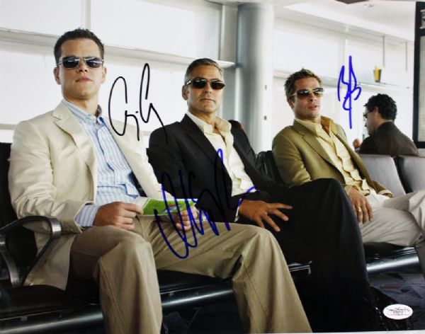 Oceans 11 Cast Signed 11" x 14" Color Photo w/Pitt, Clooney & Damon (JSA)