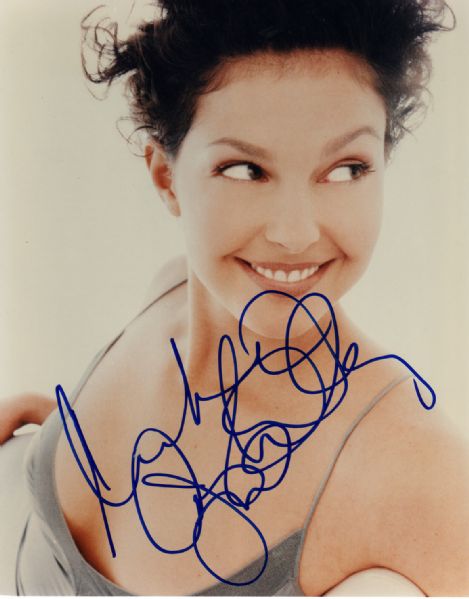 Ashley Judd In-Person Signed 8" x 10" Color Photo