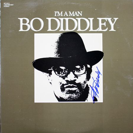 Bo Diddley Signed Album Cover: "Im a Man" (PSA/DNA) 