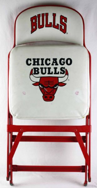 Chicago Bulls: Original Courtside Seat from Chicago Stadium!