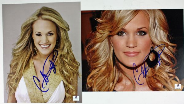Carrie Underwood: Lot of Two (2) Signed 8" x 10" Color Photos (GA)