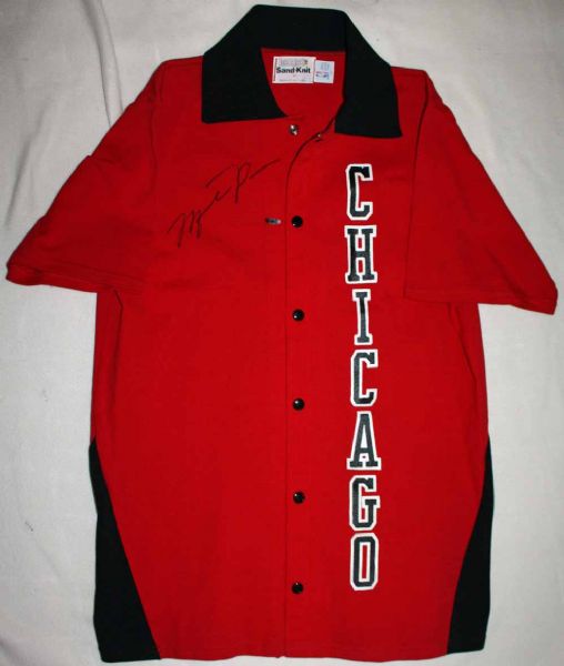Michael Jordan Rare Signed Bulls 1980s Sand-Knit Shooting Shirt (UDA)