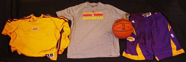 Kobe Bryant RARE Worn Warmup Outfit for Lakers Trip to Shanghai, China (Oct 2013)(DC Sports)
