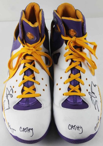 2008-09 Lamar Odom Game Used & Signed Custom Nike Zoom Sneakers (PSA/DNA)