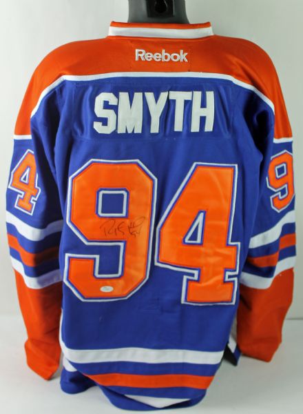 Ryan Smyth Signed Edmonton Oilers Jersey (JSA)