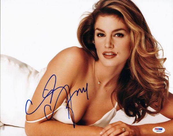 Cindy Crawford Signed 11x14 Photo - (PSA/DNA)