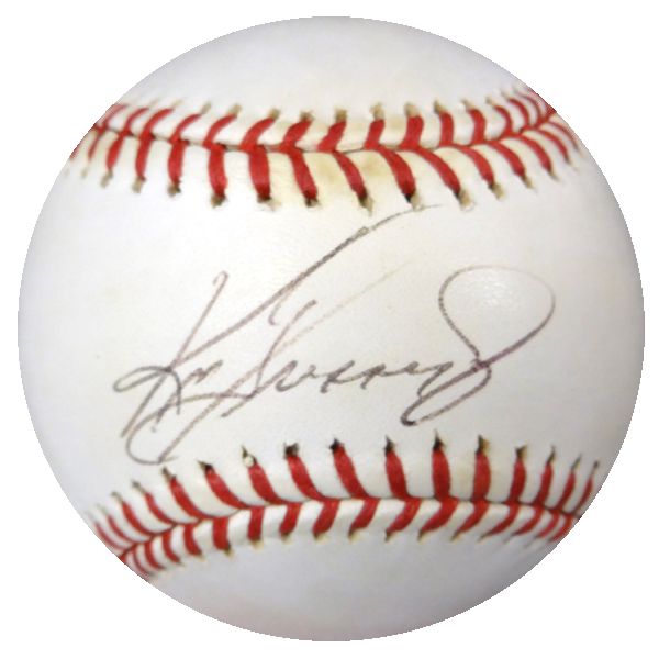 Ken Griffey Jr. Signed OML Selig Baseball (PSA/DNA)