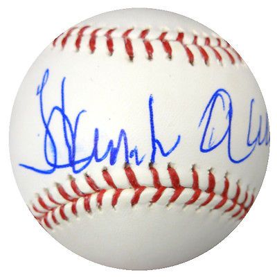 Hank Aaron Signed Near-Mint OML Baseball (PSA/DNA & Fanatics)