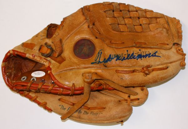 Ted Williams Seldom Seen Single Signed Baseball Glove (JSA)