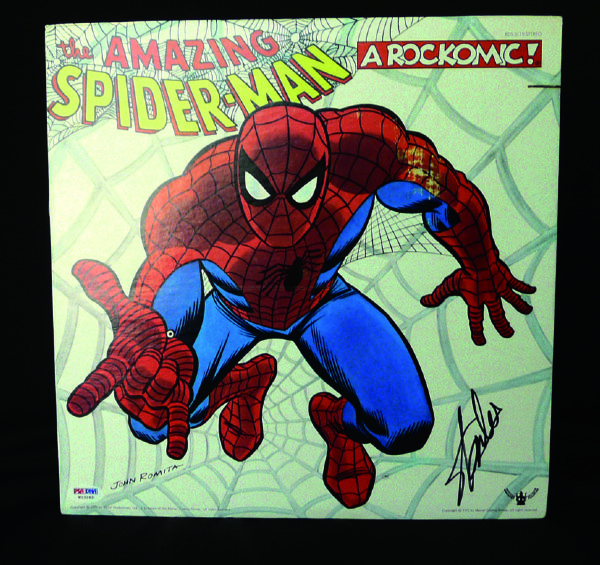 Stan Lee Signed The Amazing Spiderman Record (PSA/DNA)