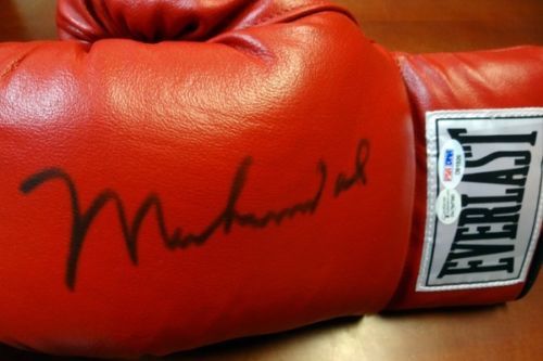 Muhammad Ali Signed Red Everlast Boxing Glove w/ MASSIVE Signature! (PSA/DNA)