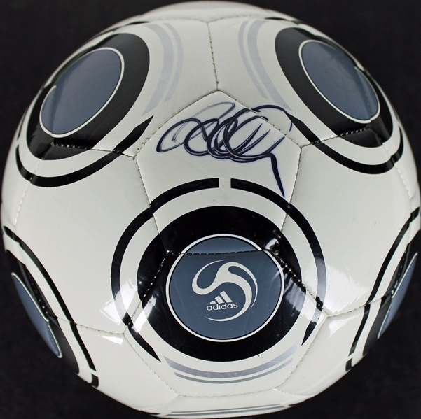 David Beckham Signed Adidas Soccer Ball (PSA/DNA)