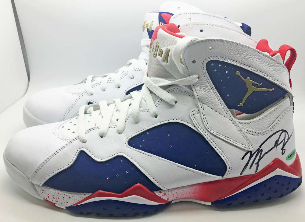 Lot Detail - Michael Jordan Signed Air Jordan 7 1992 "Dream Team" Model ...