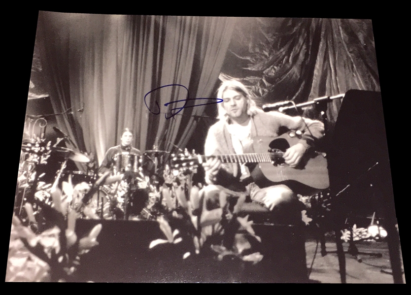 Nirvana: Dave Grohl Signed 16" x 20" Photo w/ Kurt Cobain (TPA Guaranteed)