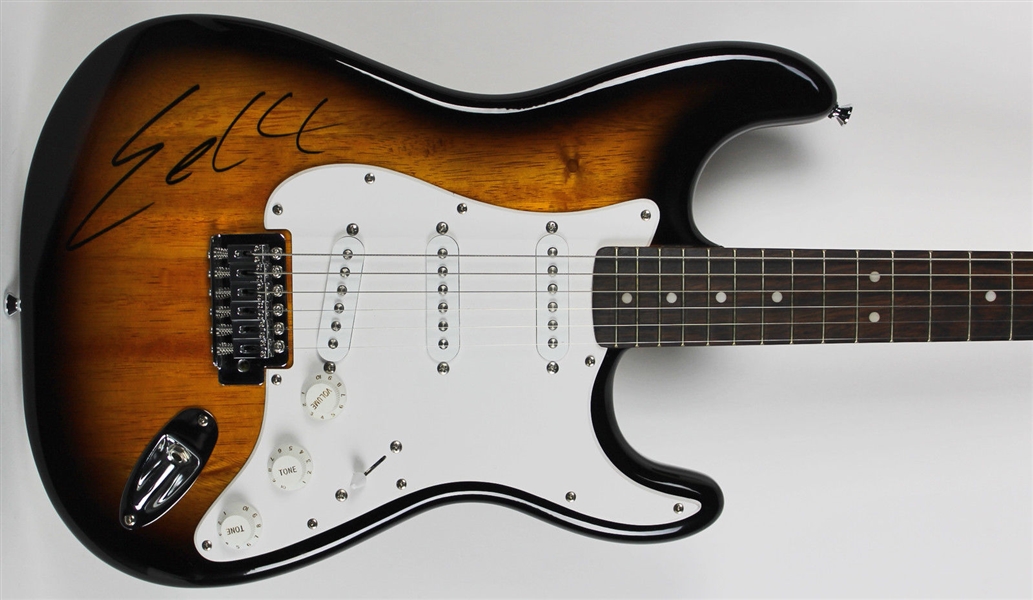 Eric Church Signed Fender Squier Stratocaster Electric Guitar (PSA/DNA)