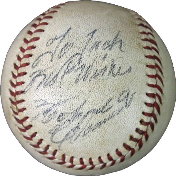 Roberto Clemente Vintage Signed ONL (Giles) Baseball (PSA/DNA)