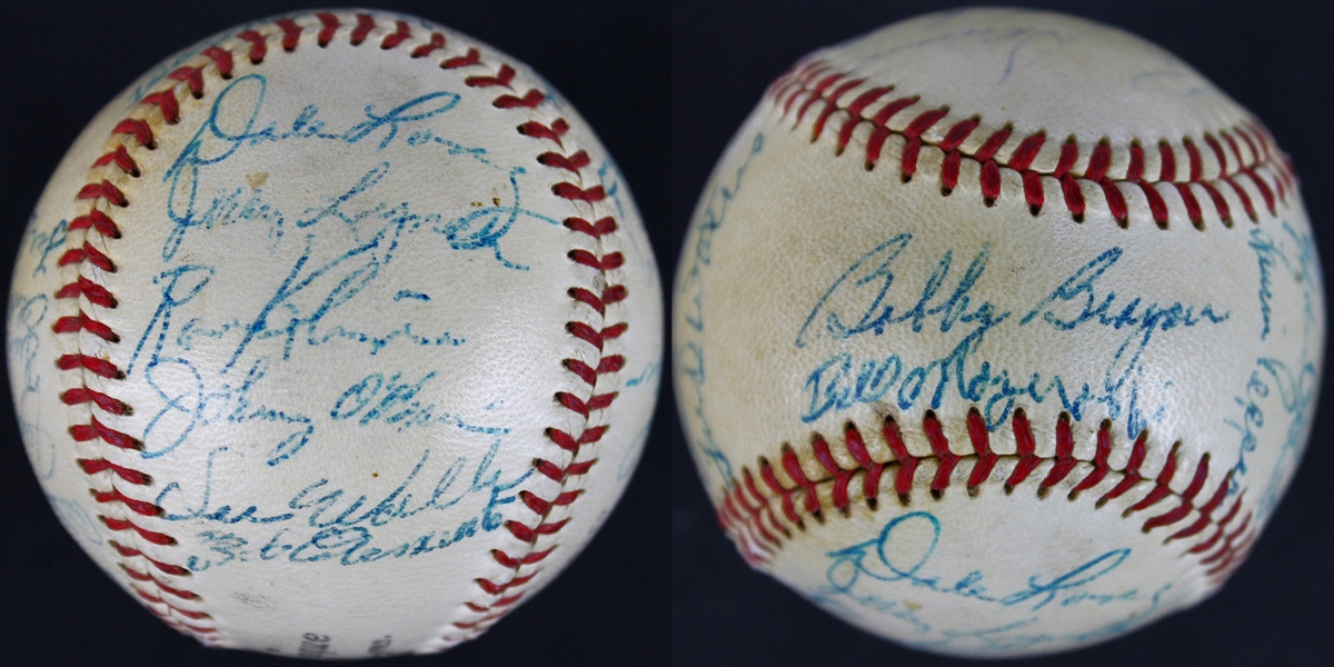 1956 Pittsburgh Pirates Team Signed Baseball w/ Roberto Clemente (PSA/DNA)