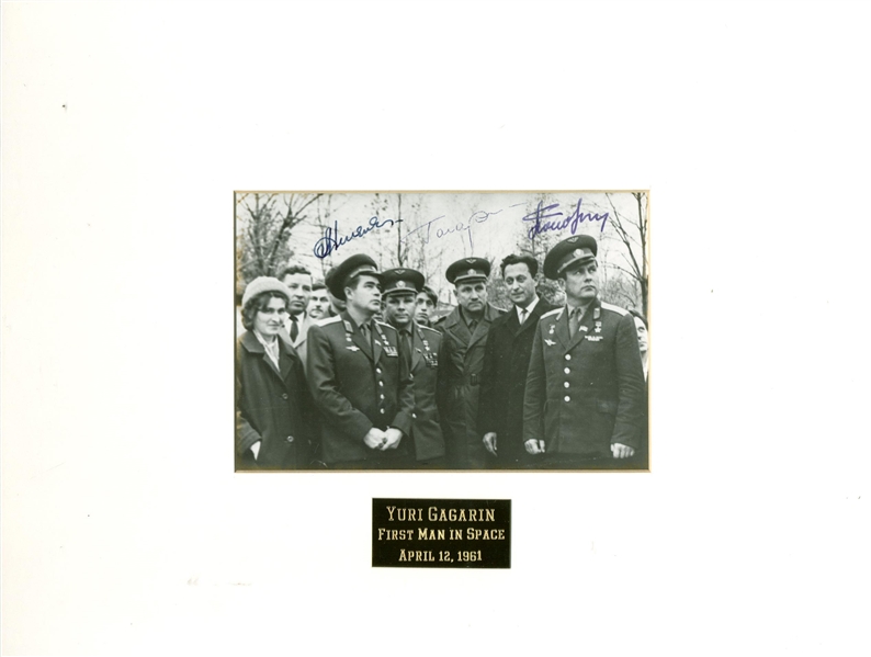 Yuri Gagarin Signed 3" x 5" Russian Photograph (Beckett/BAS Guaranteed)