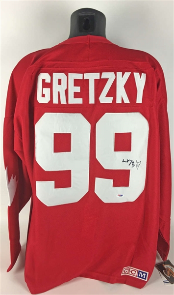 Wayne Gretzky Signed Team Canada Jersey (PSA/DNA)