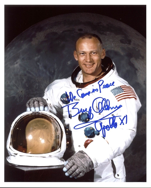 Apollo 11: Buzz Aldrin Signed 8" x 10" Color Photograph (BAS/Beckett)