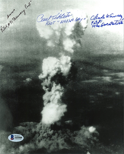 Atomic Bomb Pilots: Tibbets, Sweeney & Seamsu Multi-Signed 8" x 10" B&W Photograph (BAS/Beckett)