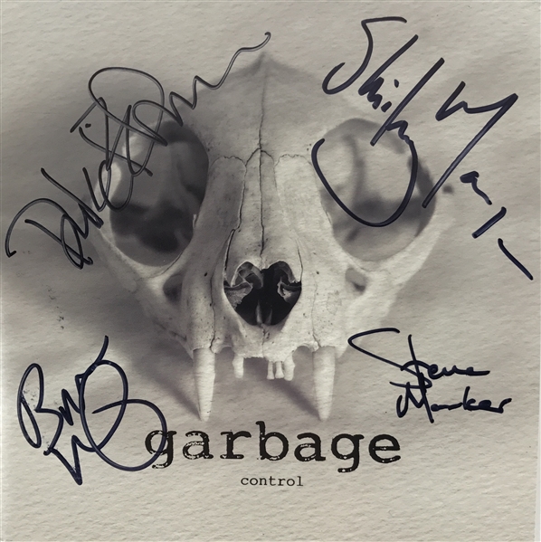 Garbage Group Signed 7-Inch "Control" Record Album (Beckett/BAS Guaranteed)