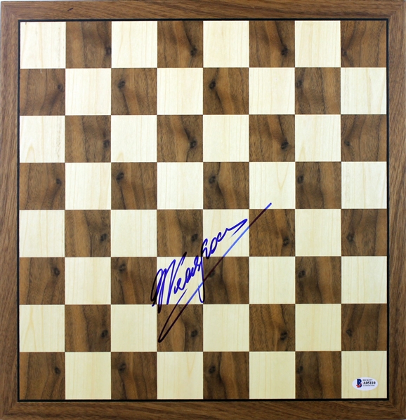 Grandmaster Garry Kasparov Signed Chess Board (BAS/Beckett)