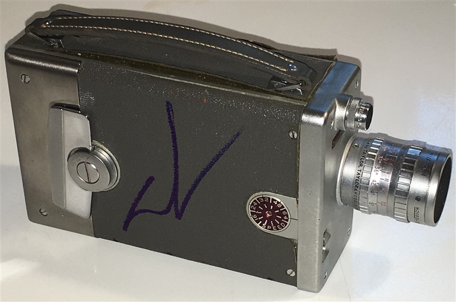 George Lucas Signed Bell & Howell Camera (BAS/Beckett Guaranteed)