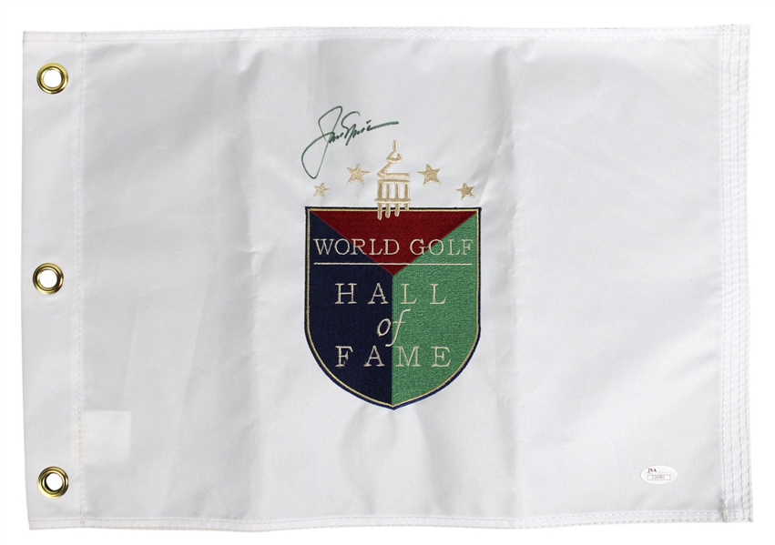 Jack Nicklaus Signed World Golf Hall Of Fame Souvenir Pin Flag (JSA)