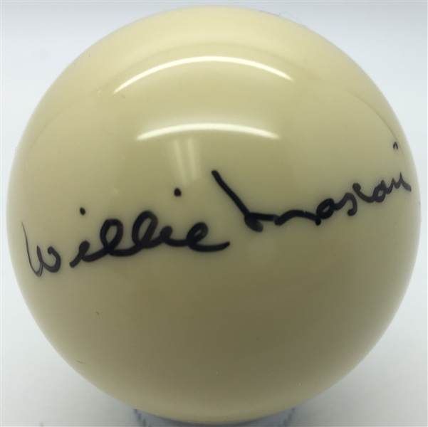 Willie Mosconi Signed Cue Billiards Pool Ball (JSA)