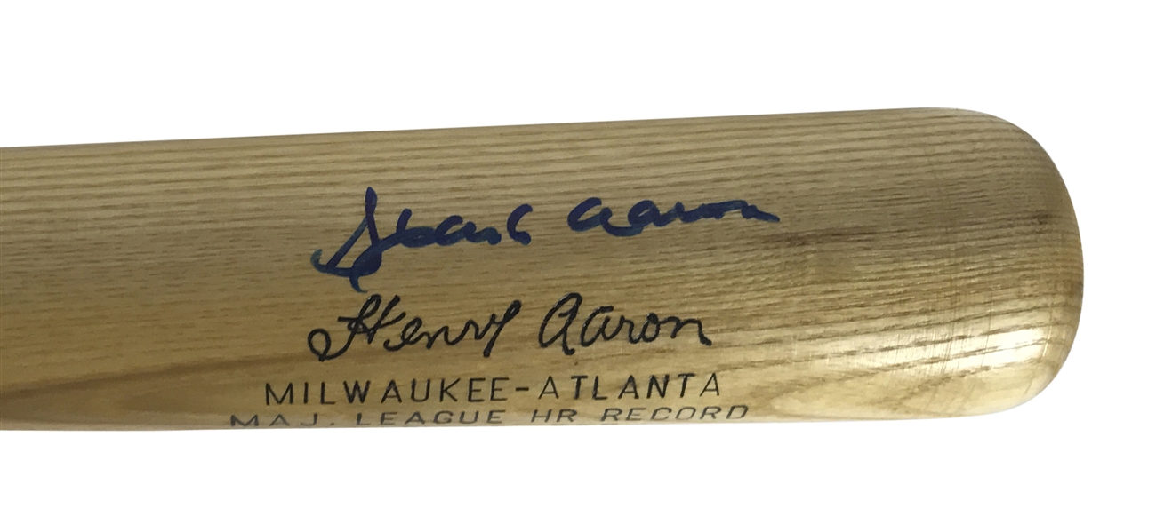 Hank Aaron Near-Mint Signed Limited Edition Baseball Bat (Beckett/BAS Guaranteed)