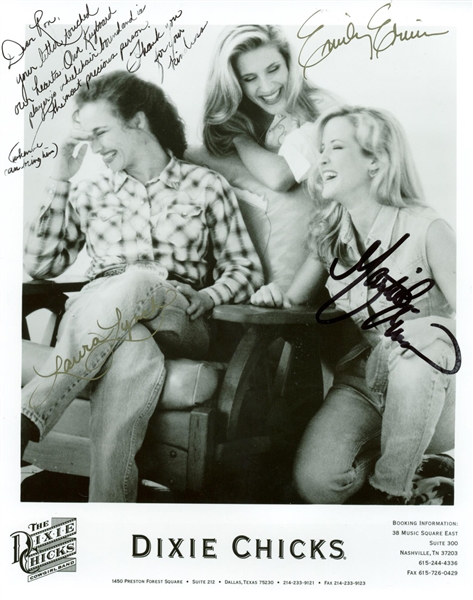 The Dixie Chicks Vintage Group Signed 8" x 10" Promotional Photograph (Beckett/BAS Guaranteed)