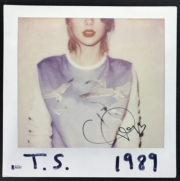 Taylor Swift Signed "1989" Record Album (Beckett/BAS)