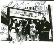 The Grateful Dead Rare Vintage Signed 8" x 10" Black & White Photograph w/ 6 Signatures! (Beckett)