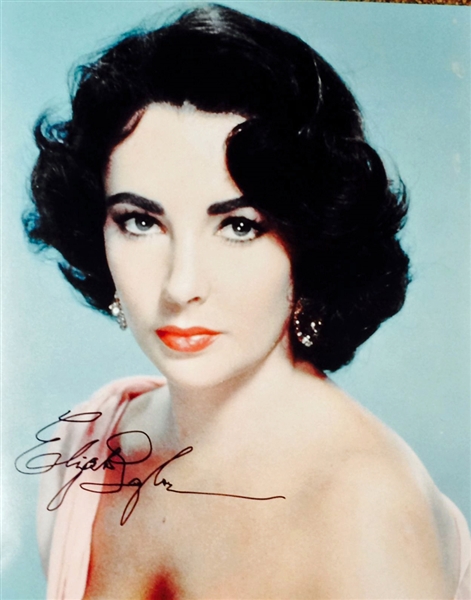 Incredible Elizabeth Taylor Signed Oversized 16" x 20" Photograph with Signing Proof! (PSA/DNA)
