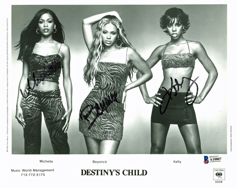 Destinys Child Group Signed 8" x 10" Black & White Promotional Photo (BAS/Beckett)