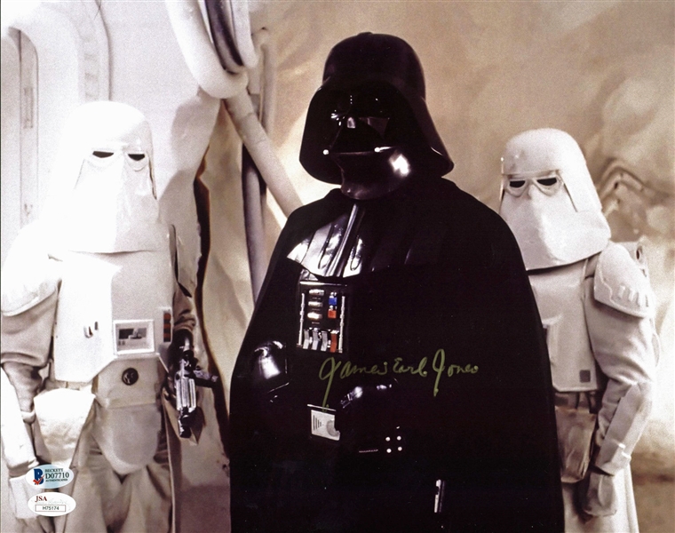 Star Wars: James Earl Jones Signed 11" x 14" Color Photo as "Darth Vader" (BAS/Beckett)