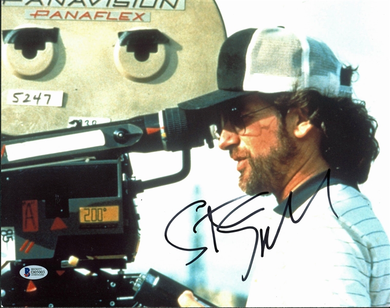 Steven Spielberg Signed 11" x 14" Photograph (BAS/Beckett)