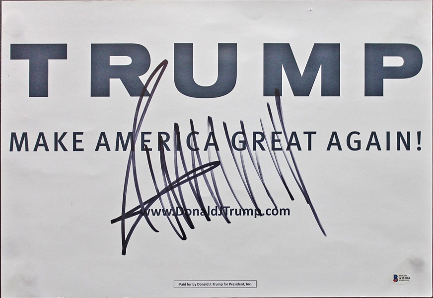 President Donald Trump Signed Make America Great Again 2016 Campaign Sign (BAS/Beckett)