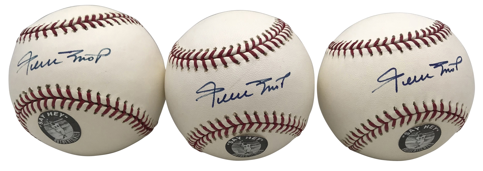 Willie Mays Lot of Three (3) Signed OML Baseballs (PSA/DNA)