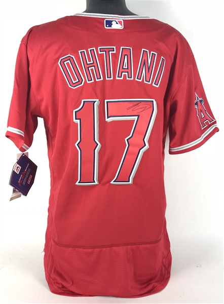 Shohei Ohtani Signed Los Angeles Angels Red Alternate Jersey (Beckett/BAS)