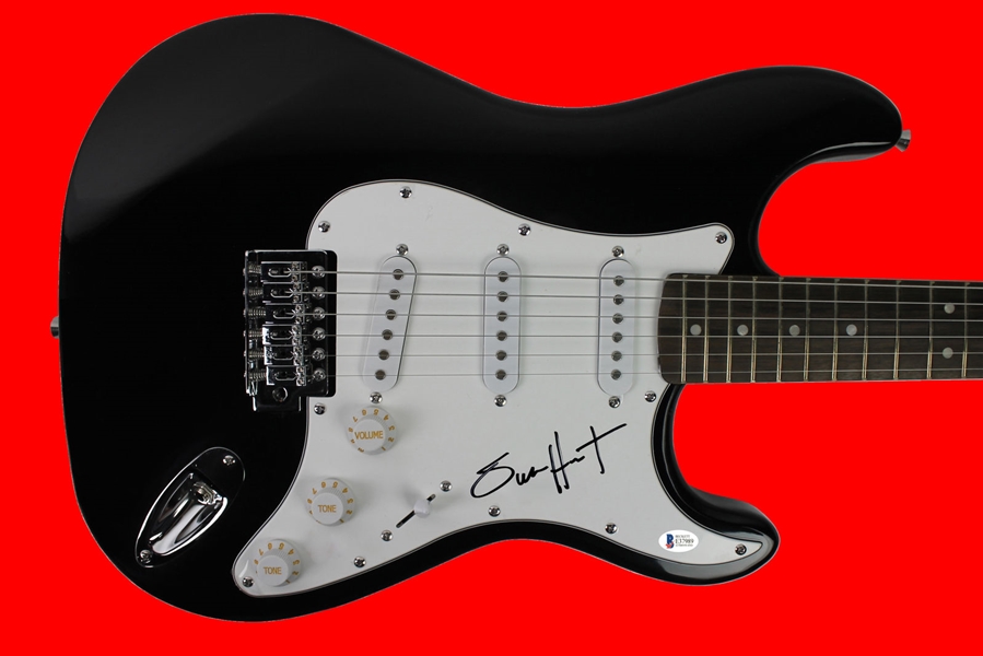 Sam Hunt Signed Stratocaster Style Guitar (BAS/Beckett)