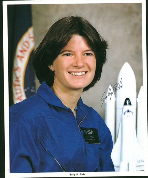 Sally Ride Signed 8" x 10" Color Photograph (Beckett/BAS Guaranteed)
